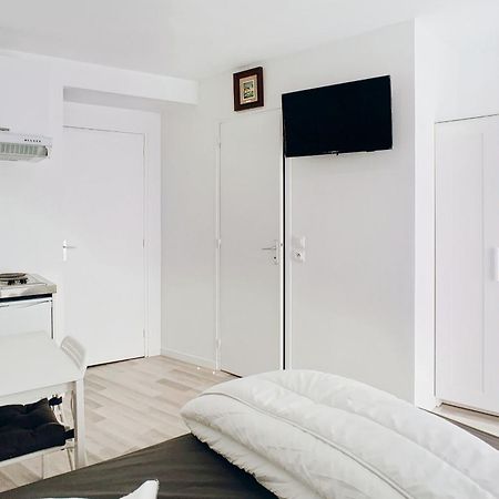 19M2 Studio With Air Conditioning In The 15Th París Exterior foto